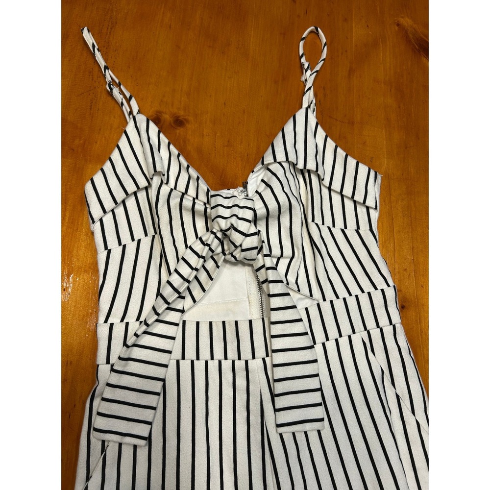 Main Strip Womens Black White Striped Tie Front Wide Leg Jumpsuit Small Cutout - Picture 4 of 13